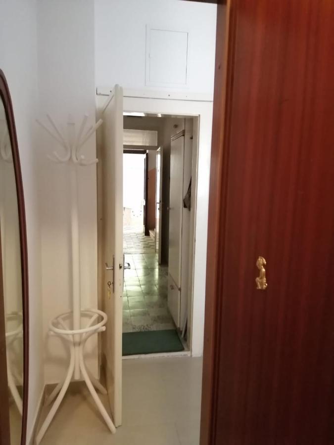 Omis Apartment On The Beach ภายนอก รูปภาพ